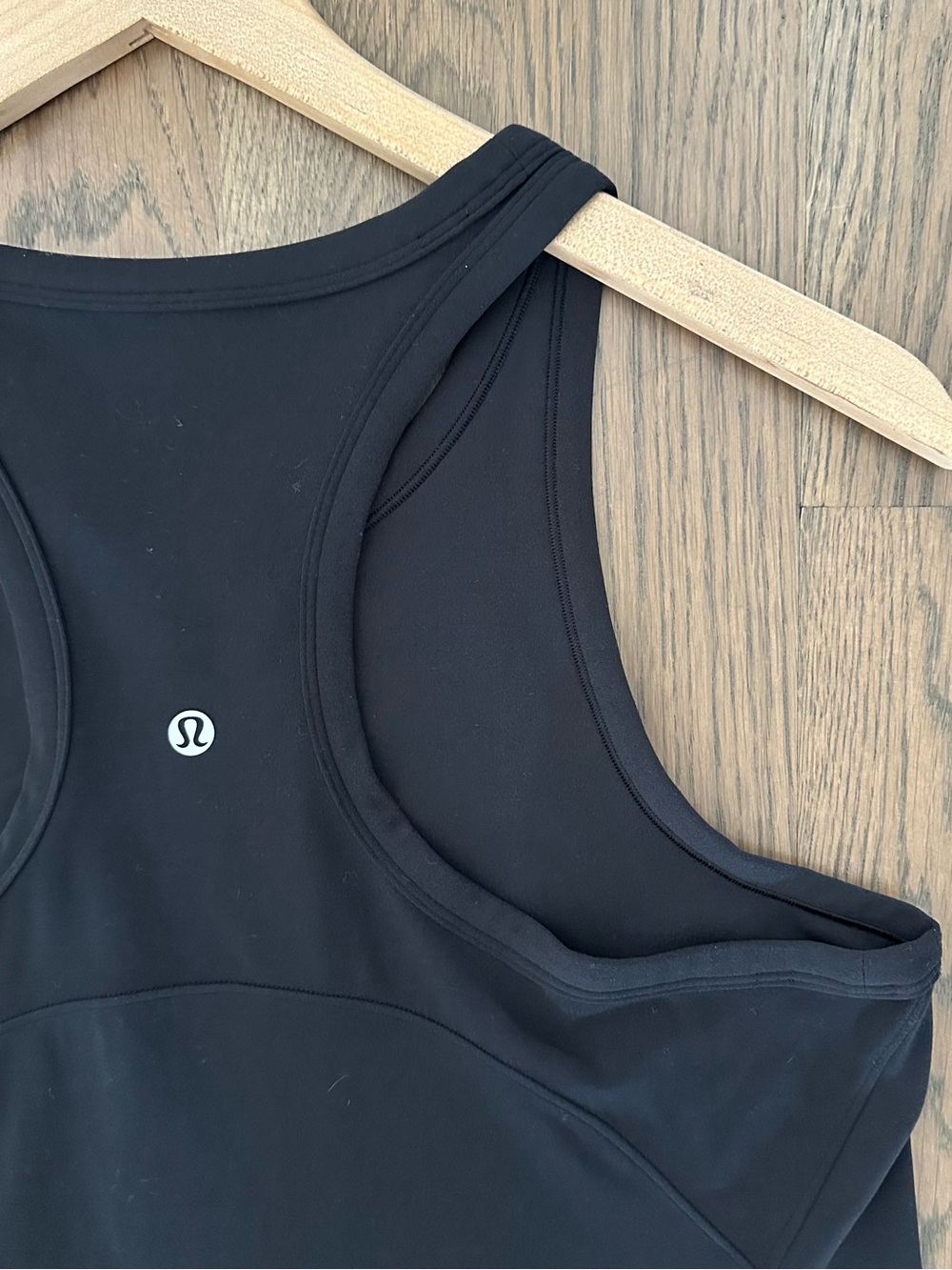 Lululemon Align Waist-Length Racerback Tank Top in Black Size 6 - Picture 9 of 9